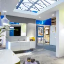 PLAKÁTTARTÓ ÁLLVÁNY PLAKÁTKERETTEL 2xA1 KÉTOLDALAS FEKETE