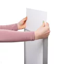 PLAKÁT ÁLLVÁNY CSERÉLHETŐ PANELLEL EZÜST 2A1