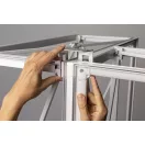 POP-UP TEXTILFAL SAROKRÖGZÍTŐ ELEM